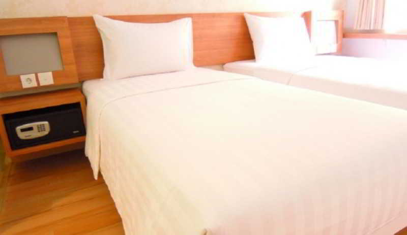 Whiz Hotel Cikini Jakarta Kültér fotó