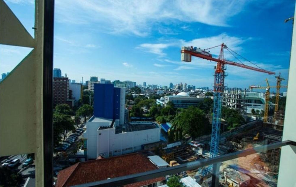 Whiz Hotel Cikini Jakarta Kültér fotó